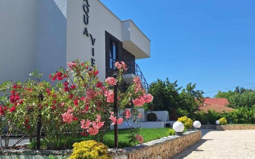 Студия с панорамным видом на море — Варна, район Чайка