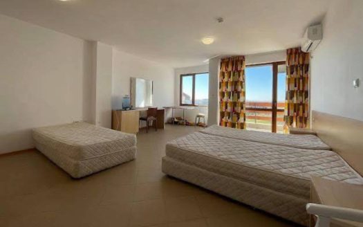 Студія з видом на басейн у Gardenia Hills - Сонячний Берег