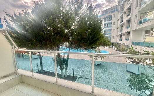 Студія з видом на басейн - Несебр, комплекс Odyssey