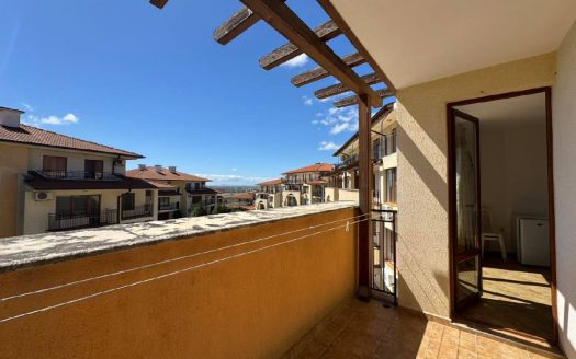 Двухкомнатный апартамент для спокойной жизни у моря — Кошарица, Arkite