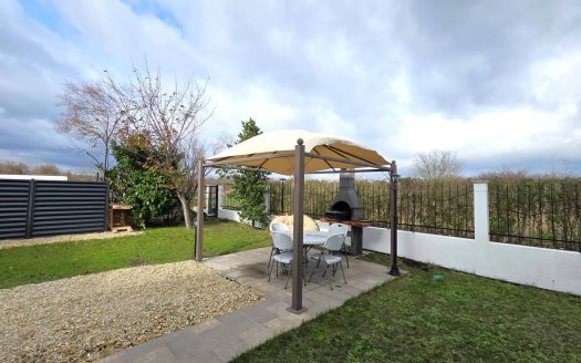 Дом с 4 спальнями в Victoria Hill ID: 80435