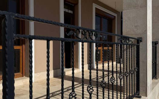 Дом с бассейном в Святом Власе — 230 м², 450 000 € ID: 81927