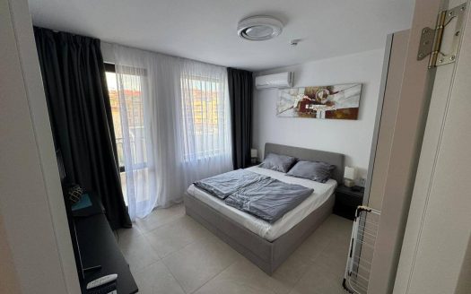 Трёхкомнатная квартира с тёплыми полами в Polarstar, Святой Влас ID: 80657