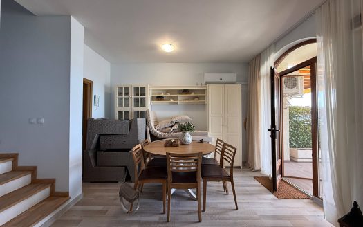 Two bedroom apartment with patio and sea view in St. Vlas ID: 79162