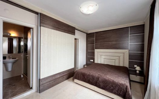 Трикімнатна квартира з басейном у Несебрі ID: 77807