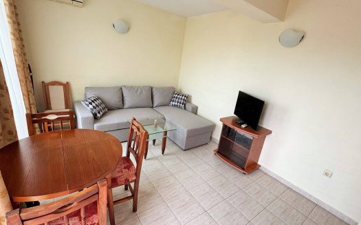 Двухкомнатная квартира с видом на бассейн в Polo Resort ID: 78001