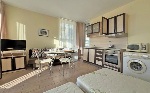 Двухкомнатная квартира в Favorit, Солнечный берег ID: 79896