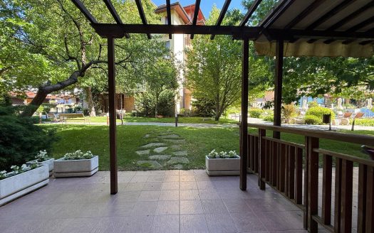 Студия с видом на бассейн в Garden of Eden, Святой Влас ID: 78588