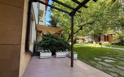 Студия с видом на бассейн в Garden of Eden, Святой Влас ID: 78588