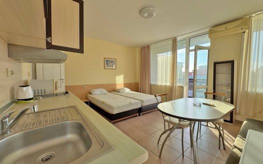 Двухкомнатная квартира в Favorit, Солнечный берег ID: 79896