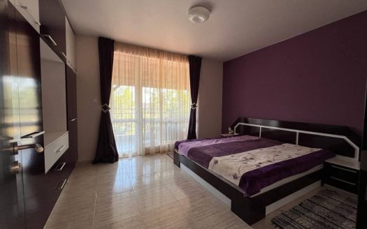 Двухкомнатная квартира у бассейна в Солнечном Береге ID: 88165