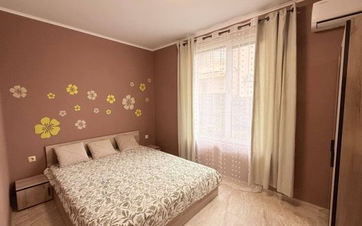 Двухкомнатная квартира с двориком в Равде ID: 86621