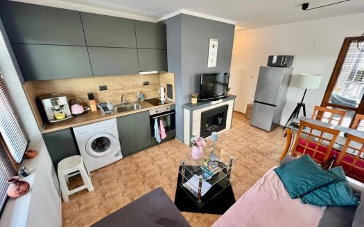 Трёхкомнатная квартира в Vista Del Mar, Равда ID: 85541