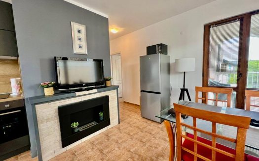 Трёхкомнатная квартира в Vista Del Mar, Равда ID: 85541