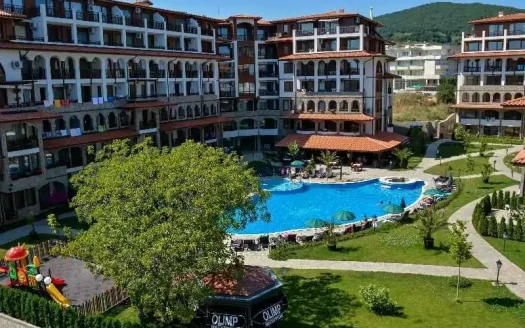 Трёхкомнатная квартира в Olymp, Святой Влас ID: 86105