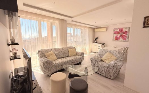 Трёхкомнатная квартира с видом на море в Равде ID: 87869