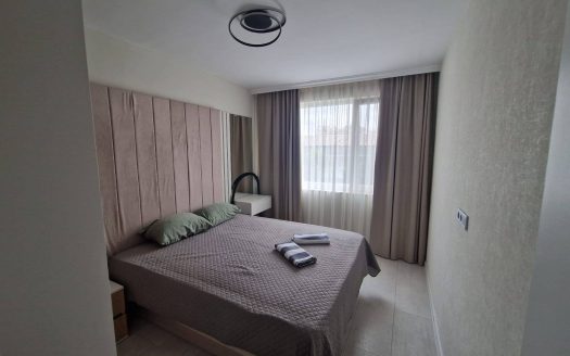 Двухкомнатная квартира в центре Солнечного Берега ID: 83075