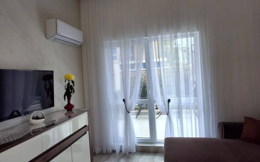 Двухкомнатная квартира с двориком в Солнечном Береге ID: 83320