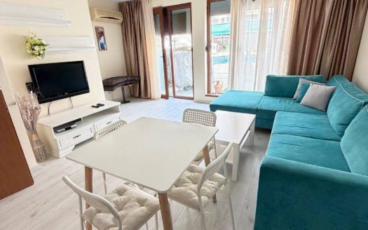 Таунхаус с 2 спальнями в Triumph, Святой Влас ID: 83749