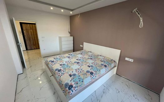 Двокімнатна квартира з двориком у Сарафово ID: 85521