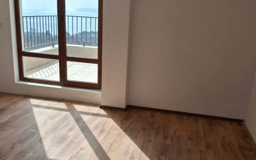 Двухкомнатная квартира с тремя террасами в Бяла ID: 86964