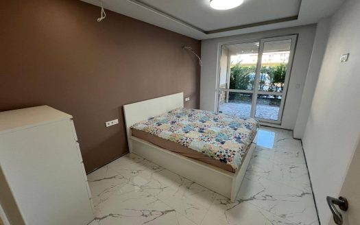 Двокімнатна квартира з двориком у Сарафово ID: 85521