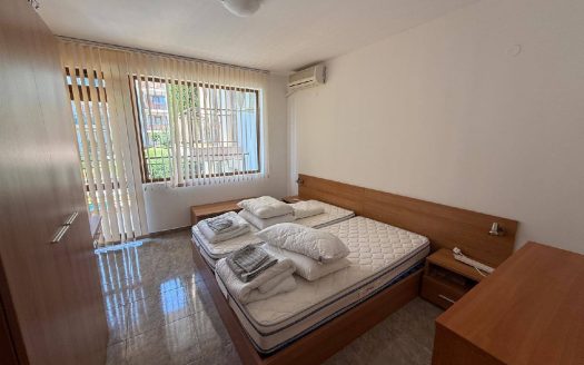 Двокімнатна квартира з видом на басейн у Святому Власі ID: 92899