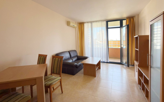 Двухкомнатная квартира с видом на бассейн в Солнечном Береге ID: 90742