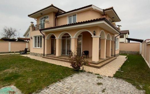 Современный дом в Равде с ремонтом ID: 88957