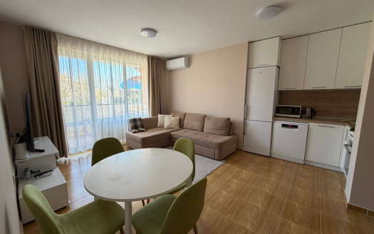 Трёхкомнатная квартира с лужайкой в Sky Dreams, Святой Влас ID: 92027