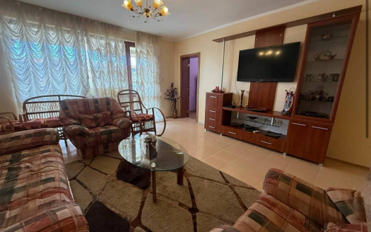 Трёхкомнатная квартира с двумя санузлами, Солнечный Берег ID: 91073