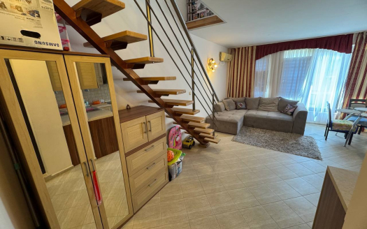 Мезонет с видом на бассейн в Amber Beach, Солнечный Берег ID: 91360