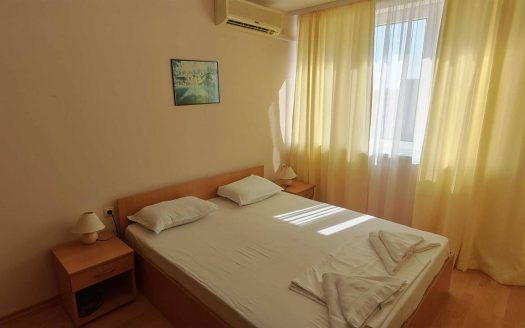 Двухкомнатная квартира с видом на бассейн в Святом Власе ID: 88929