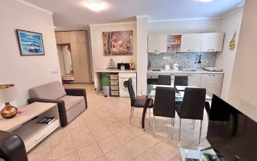 Трёхкомнатная квартира с двумя санузлами, Солнечный берег ID: 93389