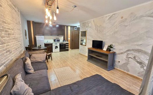 Двухкомнатная квартира у моря с видом на бассейн ID: 93071