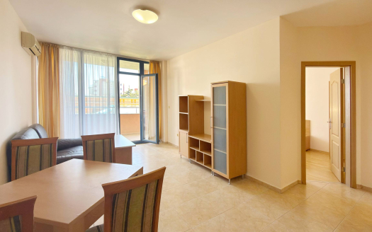 Двухкомнатная квартира с видом на бассейн в Солнечном Береге ID: 90742