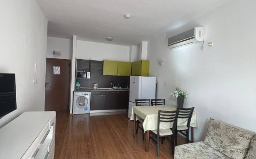 Трикімнатна квартира в Grand Kamelia, Сонячний берег ID: 93085