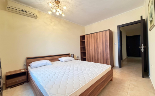 Трёхкомнатная квартира с бассейном в Равде ID: 91156