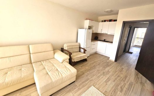 Двокімнатна квартира в Cascadas Family Resort, Сонячний берег ID: 99031