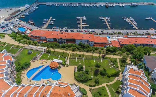 Трёхкомнатная квартира у моря в Diamond, Святой Влас ID: 97445