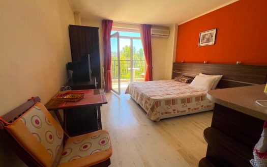 Студия в Aphrodite 2, Солнечный Берег ID: 94936