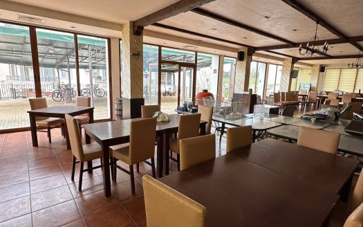 Restaurant in Sunny Beach Hills, Sunny Beach ID: 98620