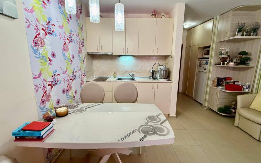 Трёхкомнатная квартира с двумя санузлами в Несебре ID: 96506