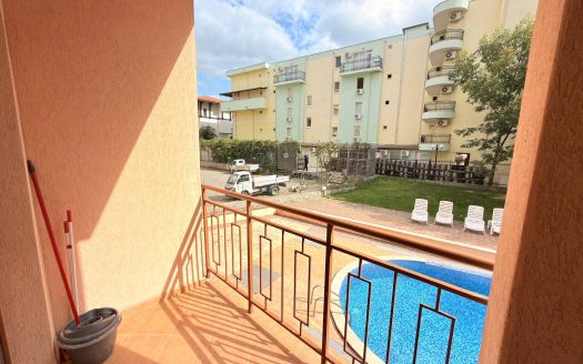 Квартира с видом на бассейн в Sunny Sea Palace, Солнечный берег ID: 96627