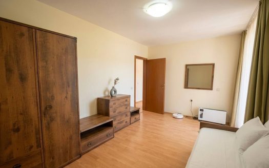 Трёхкомнатная квартира с двумя санузлами в Holiday Fort Club, Солнечный берег ID: 97160