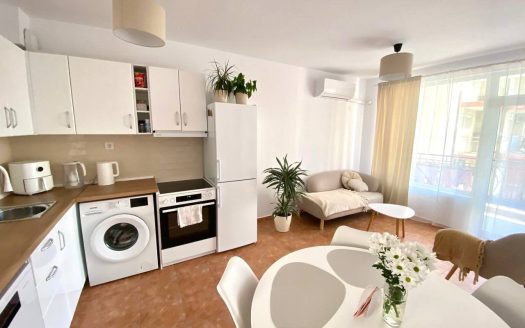 Трикімнатна квартира в Sunny Day 2, Сонячний берег ID: 98556