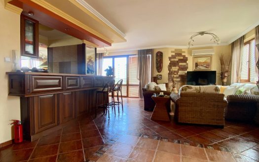 Penthouse with Mountain View, Sunny Beach, ID: 97274