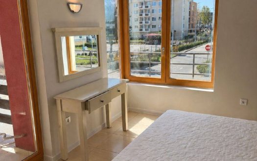 Трикімнатна квартира з ремонтом у Сонячному Березі ID: 95228