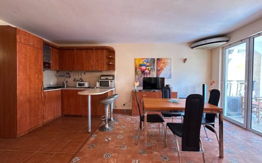 Двокімнатна квартира з видом на басейн у Casa del Mar ID: 98531