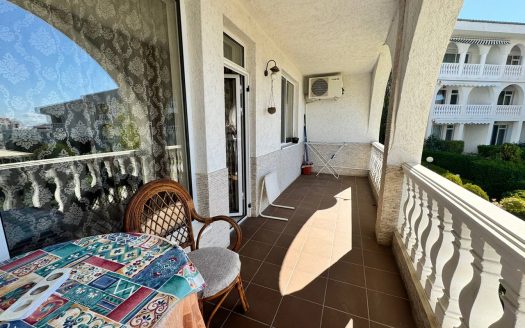 Двухкомнатная квартира в Лазур 1, 150 м до пляжа ID: 33095